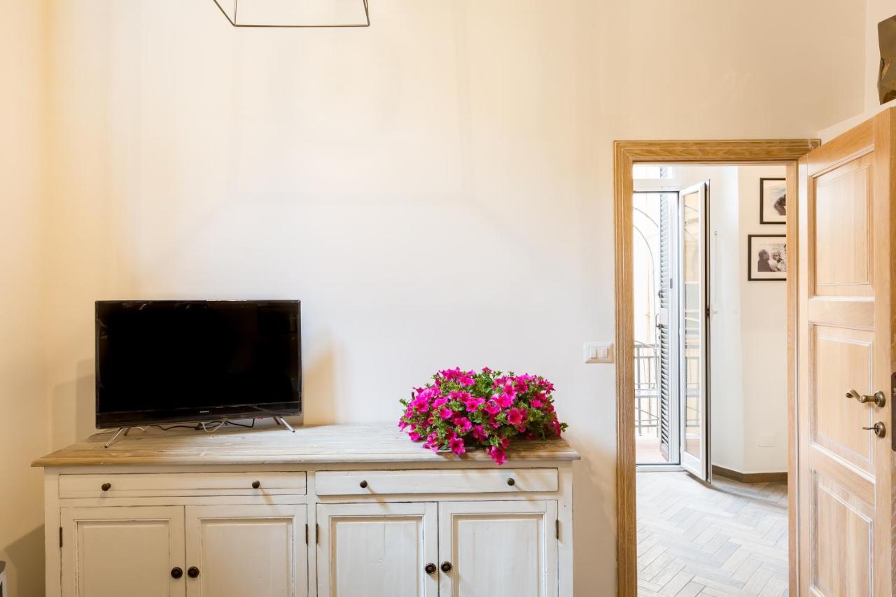 Sara Apartment - Campo De Fiori 35 Рим Экстерьер фото